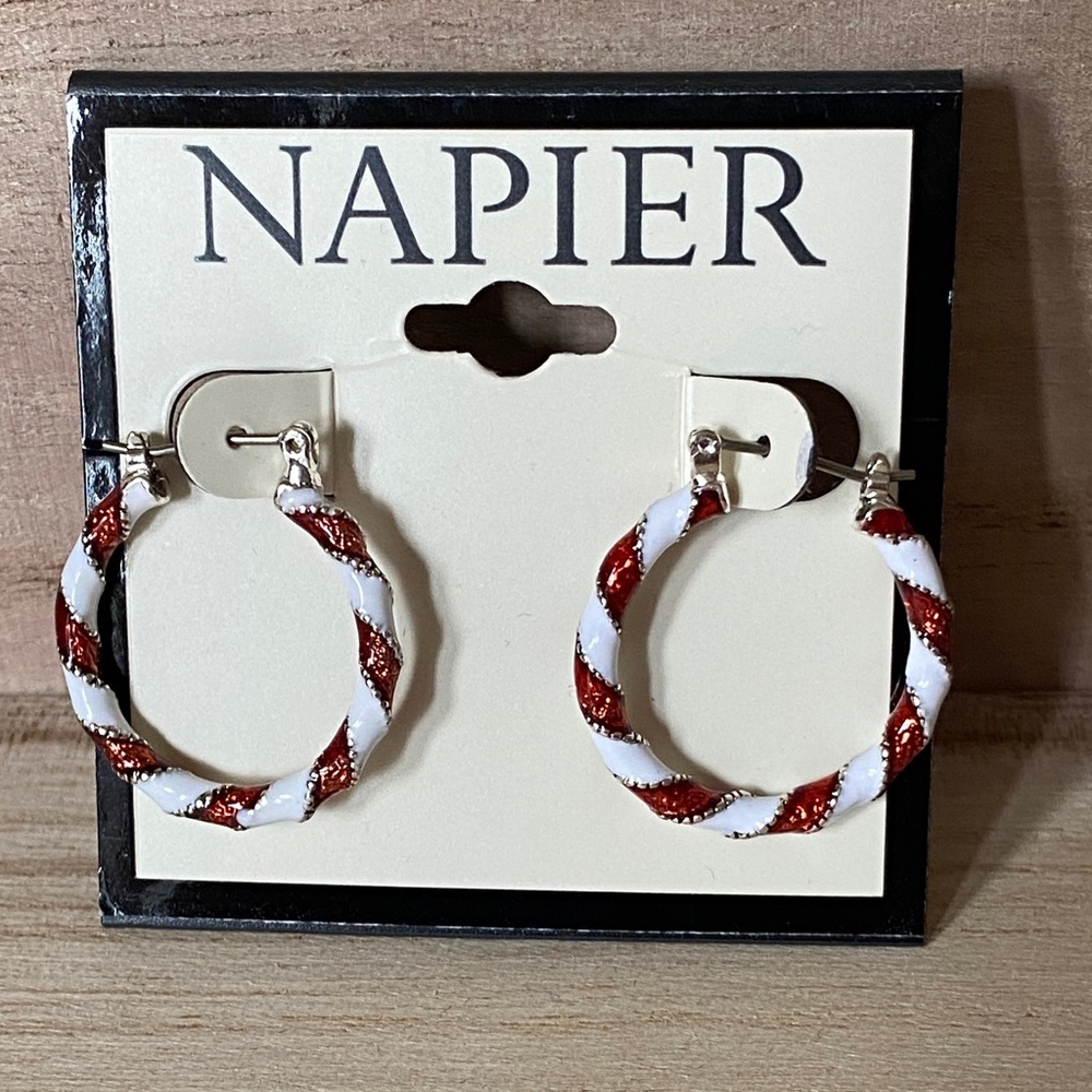 NWT Napier Twisted Red and White Wreath Holiday Hoop Earrings